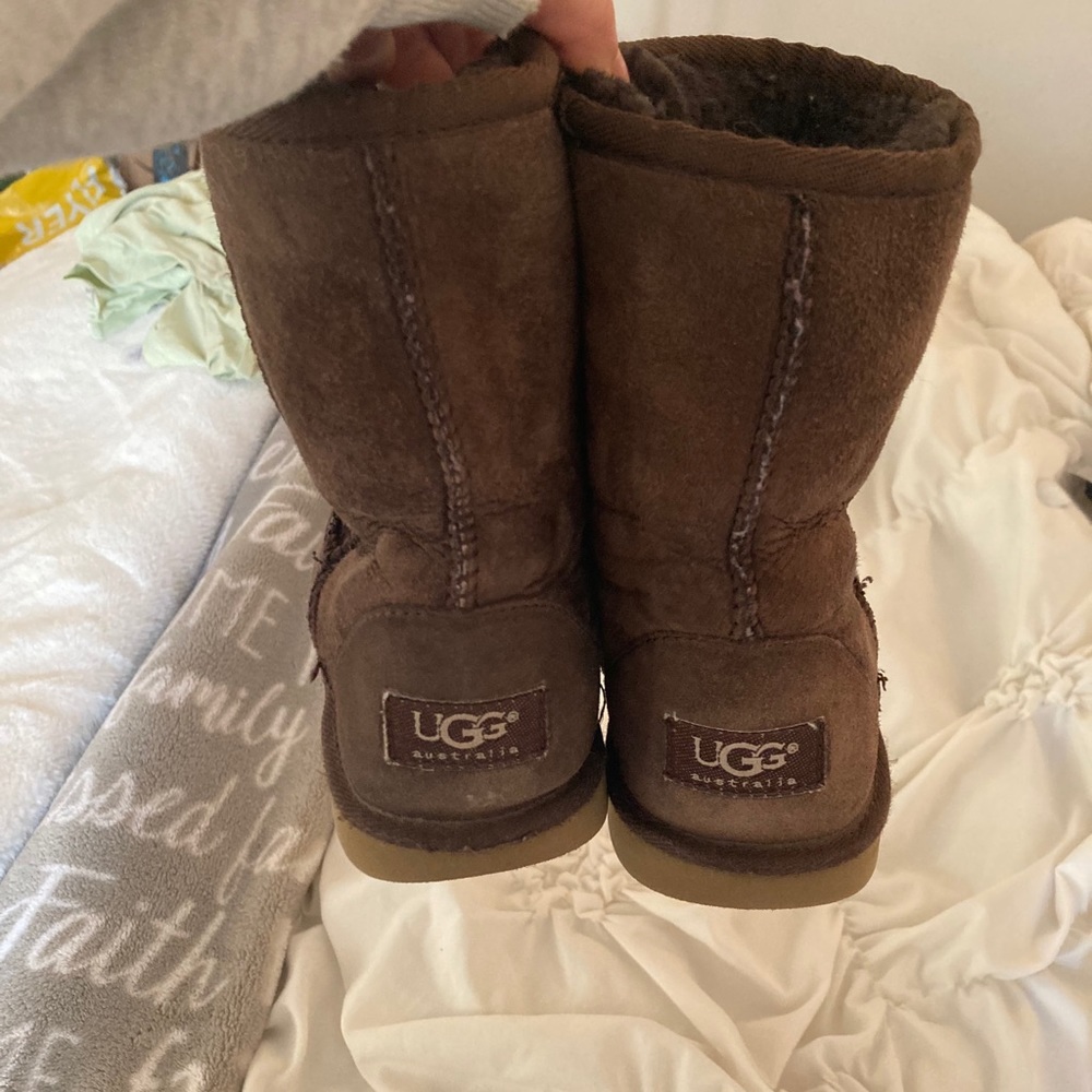 Short Brown Uggs